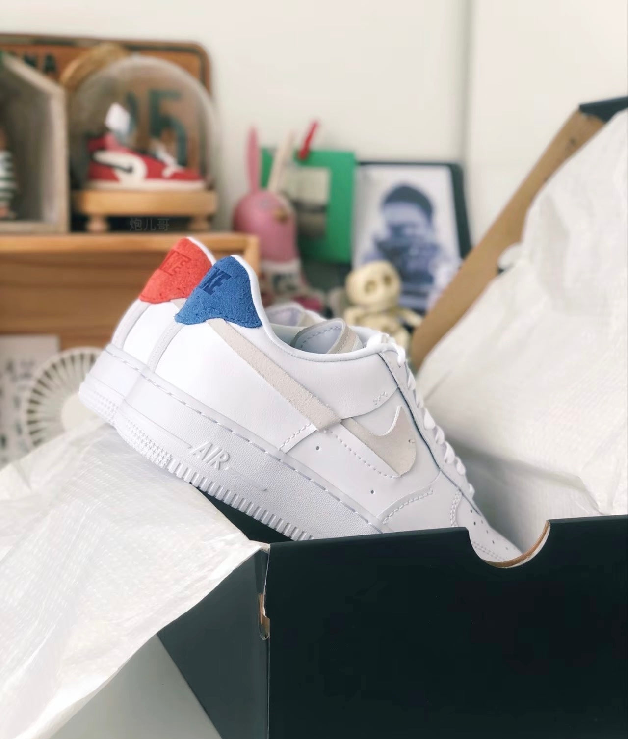 Nike Air Force 1 LX - Vandalized White (898889-103)