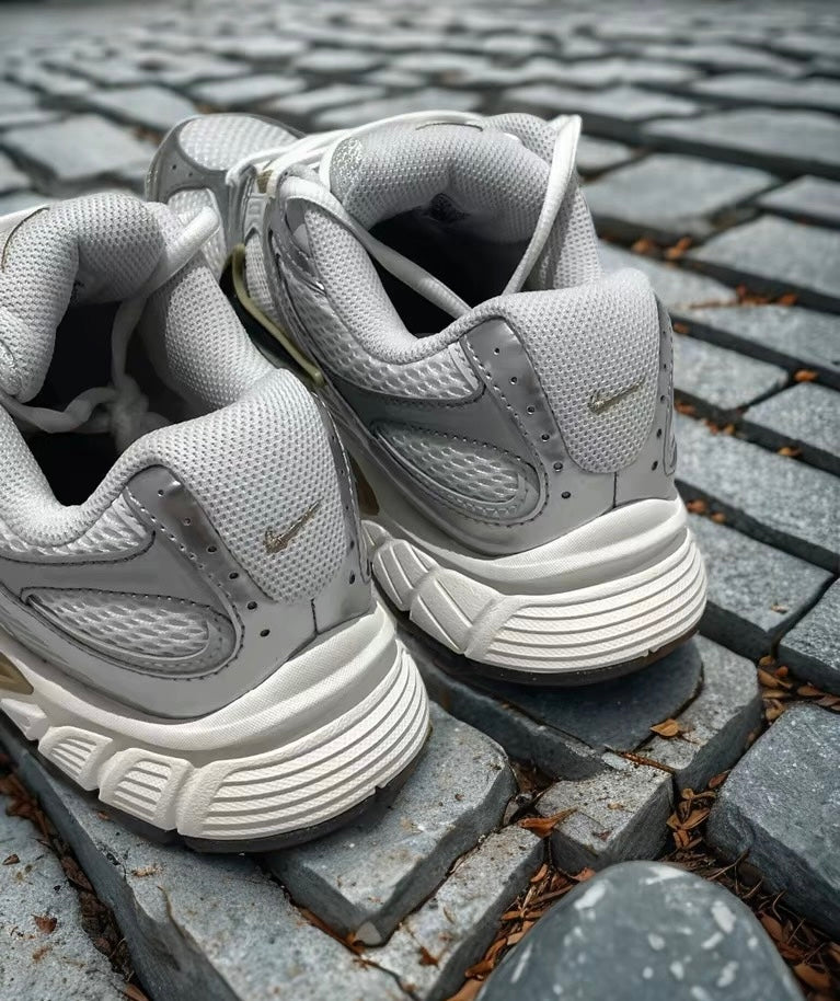 Nike V5 RNR 白銀 (HJ5228-102)
