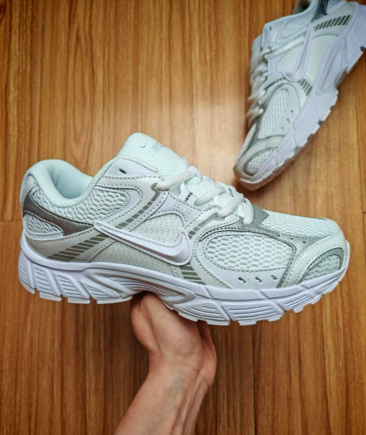 Nike V5 RNR 黑色 (W) (HQ7901-101)