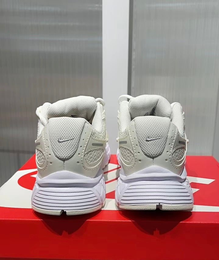Nike V5 RNR 米白 (IH6355-047)