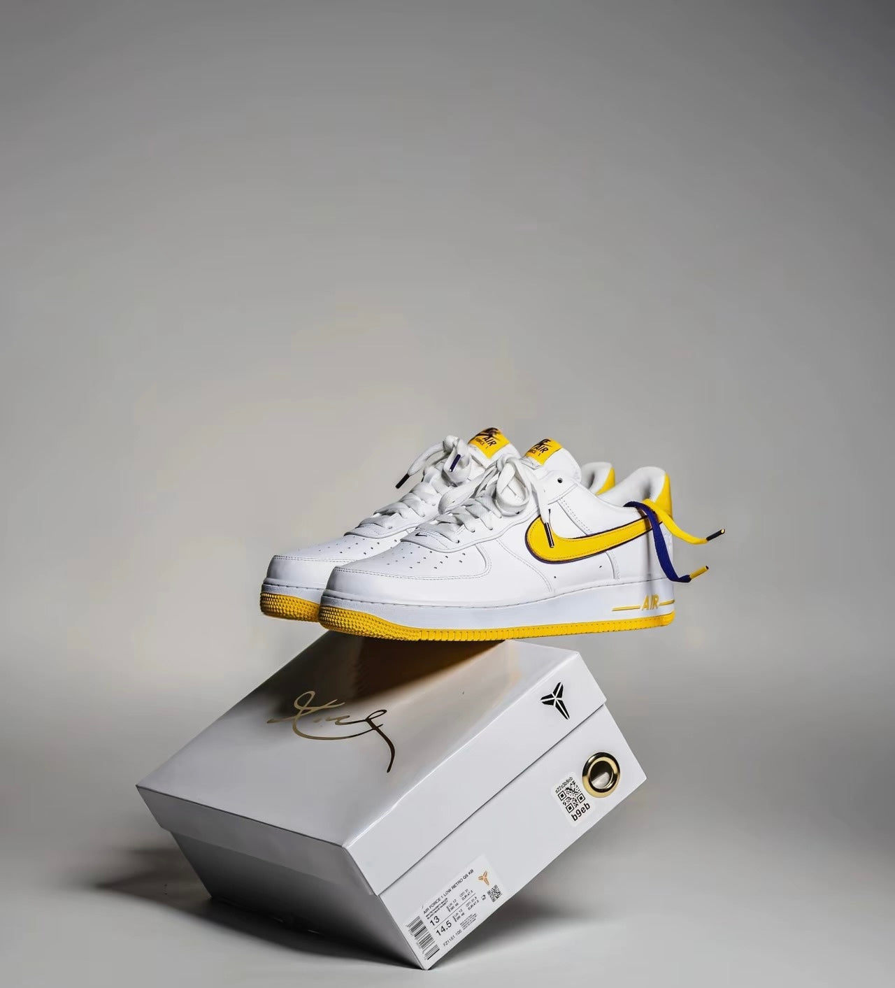 Kobe Bryant x Nike Air Force 1 Low Home 白黃主場 (FZ1151-100)