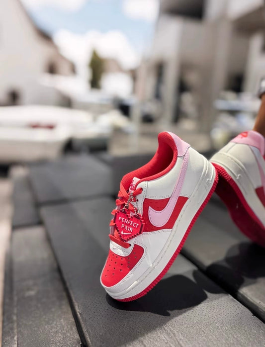 Nike Air Force 1 GS 情人節 (HV5165-121)
