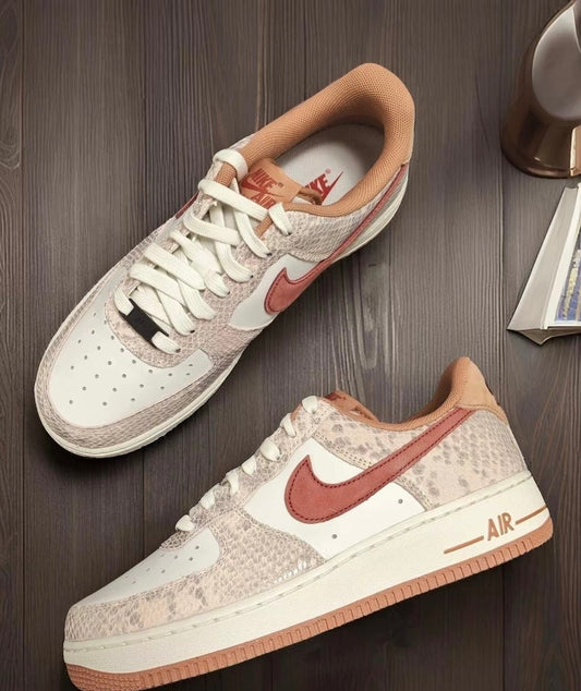 Nike Air Force 1 “Snakeskin” 蛇紋 (HF2898-100)