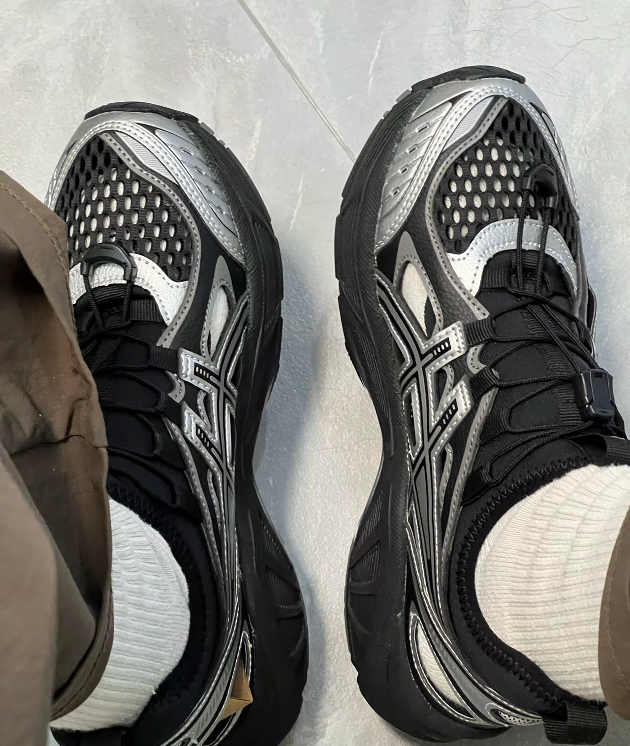 Asics GT-2160 SE 黑銀 (1203A903-001)