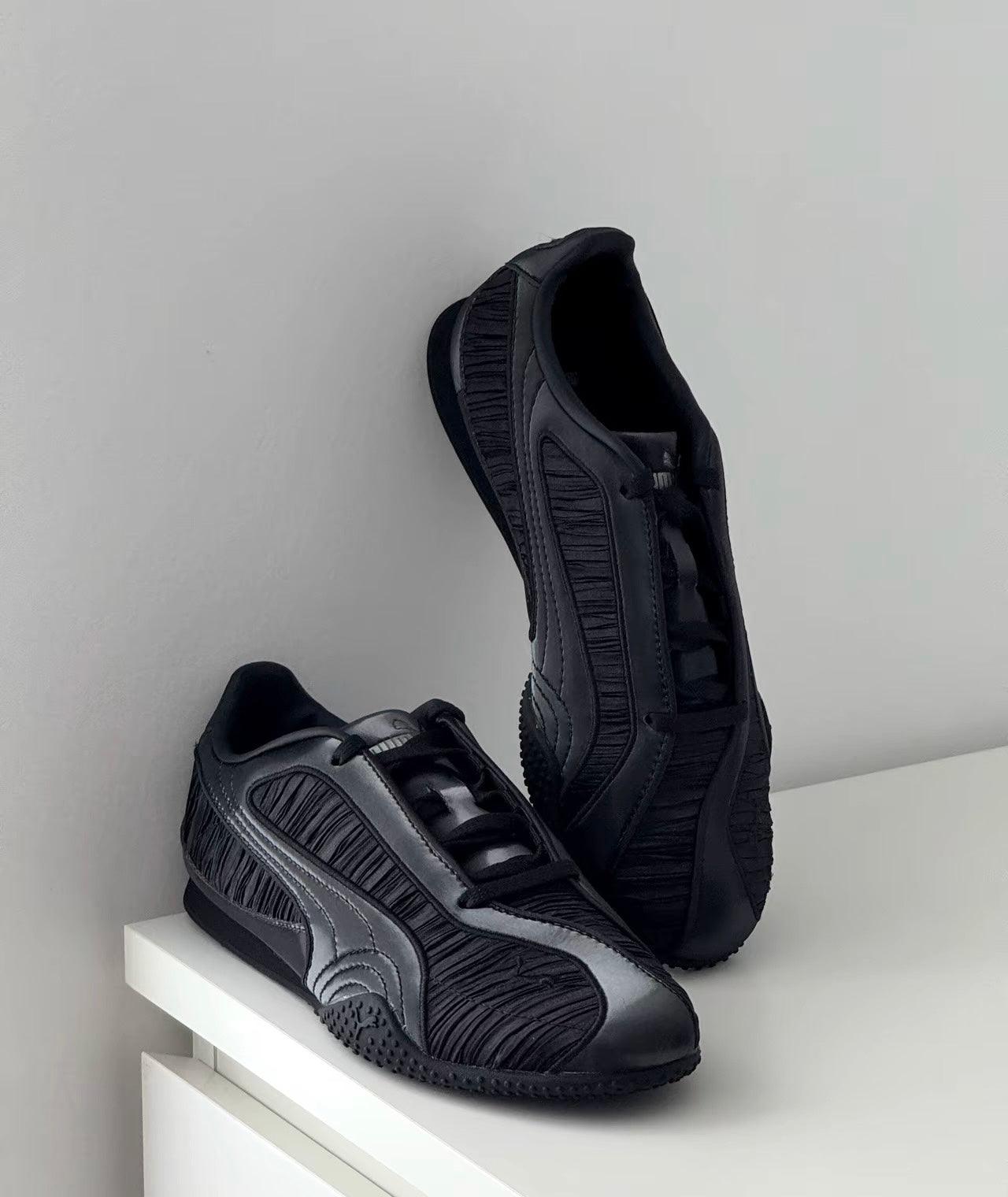Puma Bella V2 Lustrous 黑色 (406092-02)