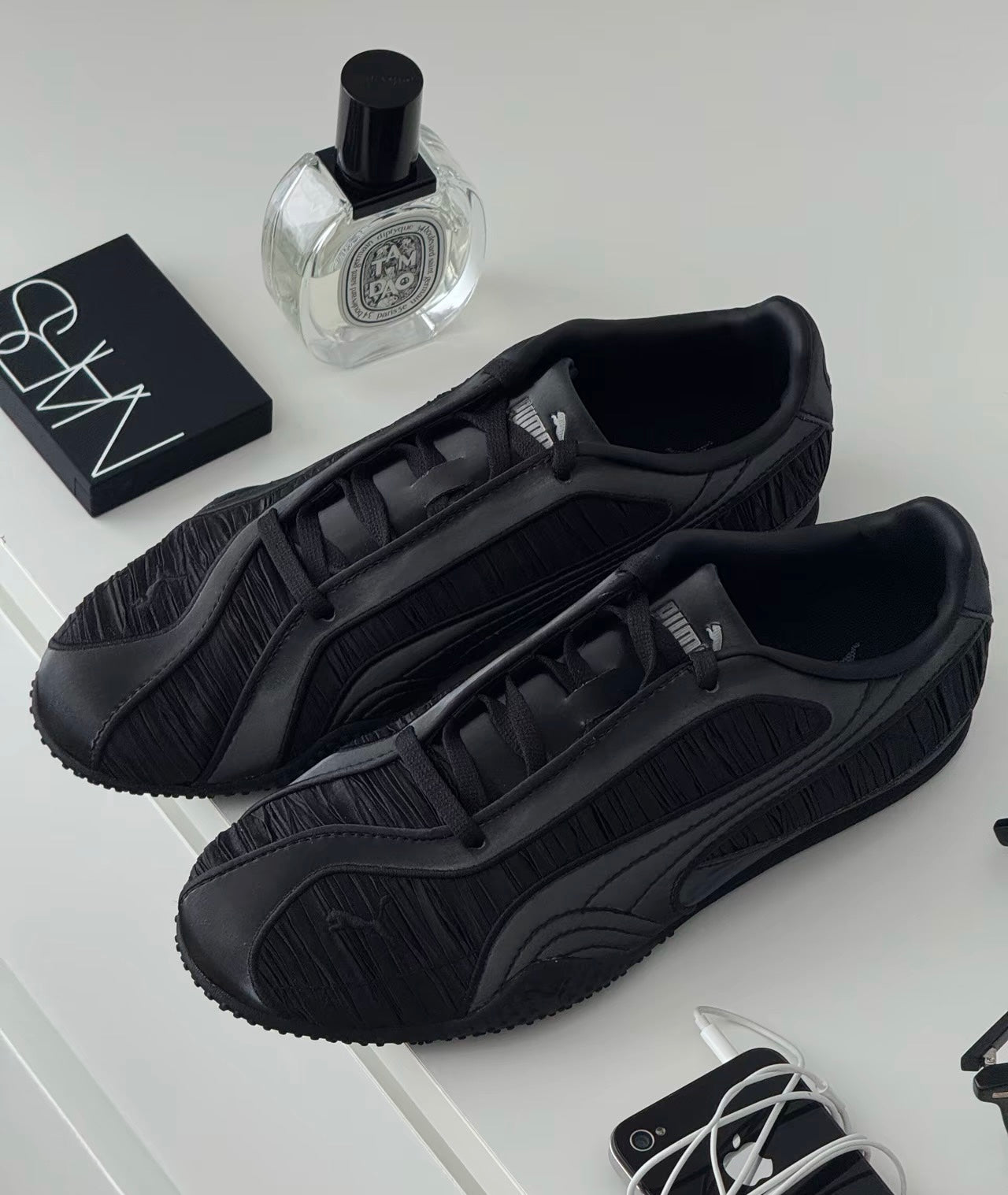 Puma Bella V2 Lustrous 黑色 (406092-02)