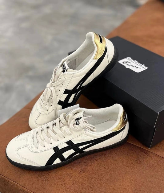 Onitsuka Tiger Tokuten 白黑 (1183B938-100)