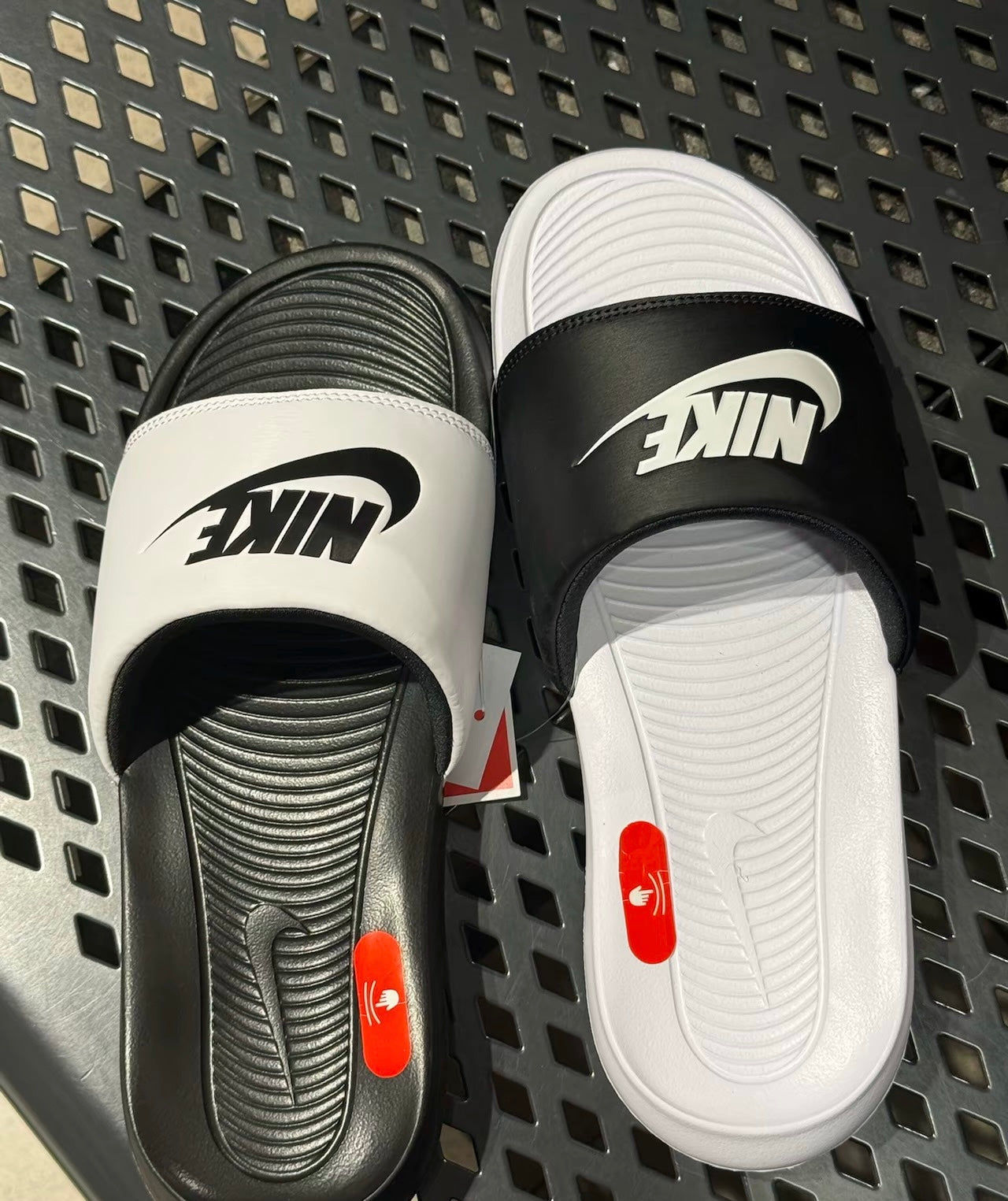 Nike Victori One Slide Mix 黑白 (DD0234-100)