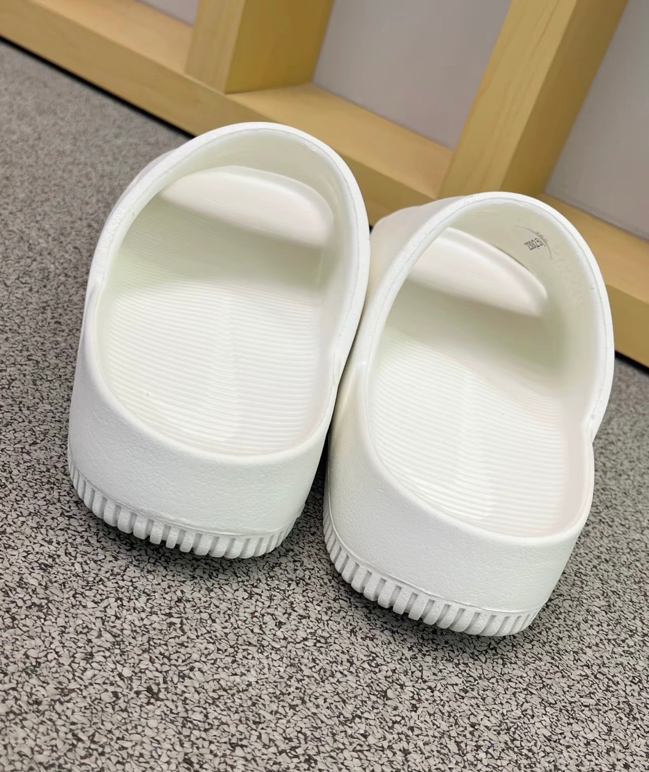 Nike Calm Slide 白色 (FD4116-100)