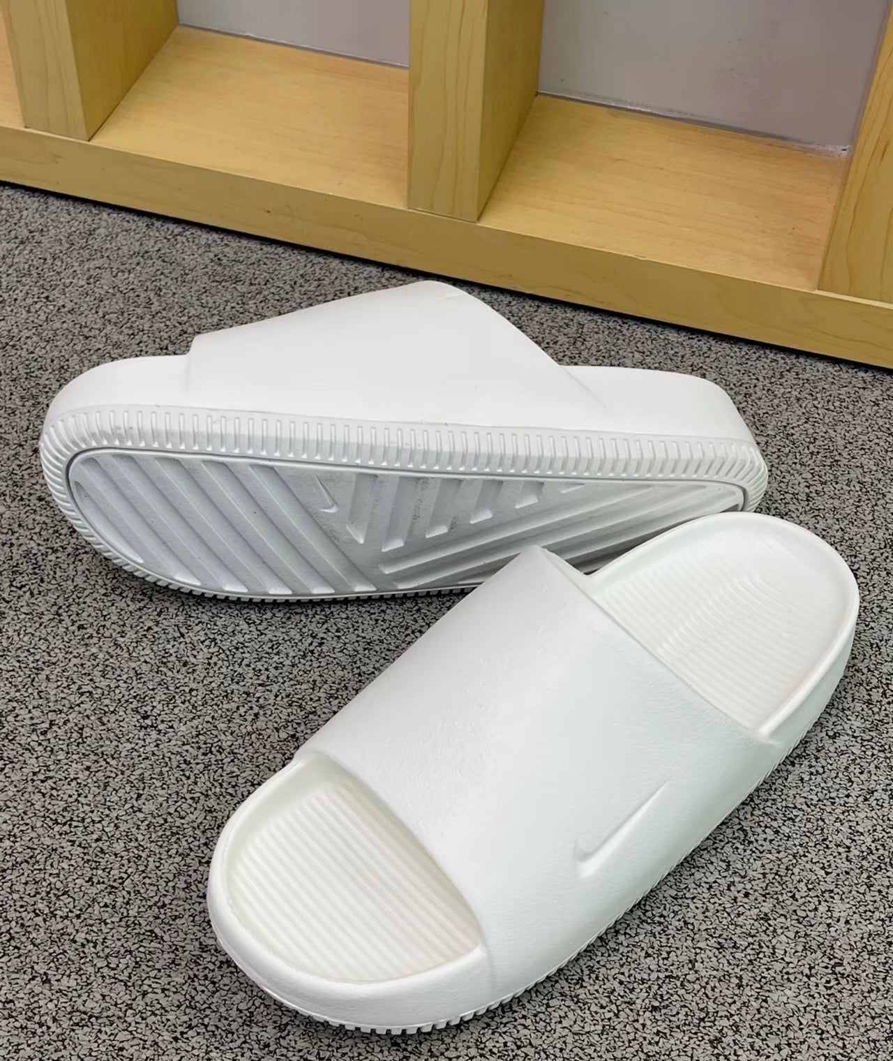 Nike Calm Slide 白色 (FD4116-100)