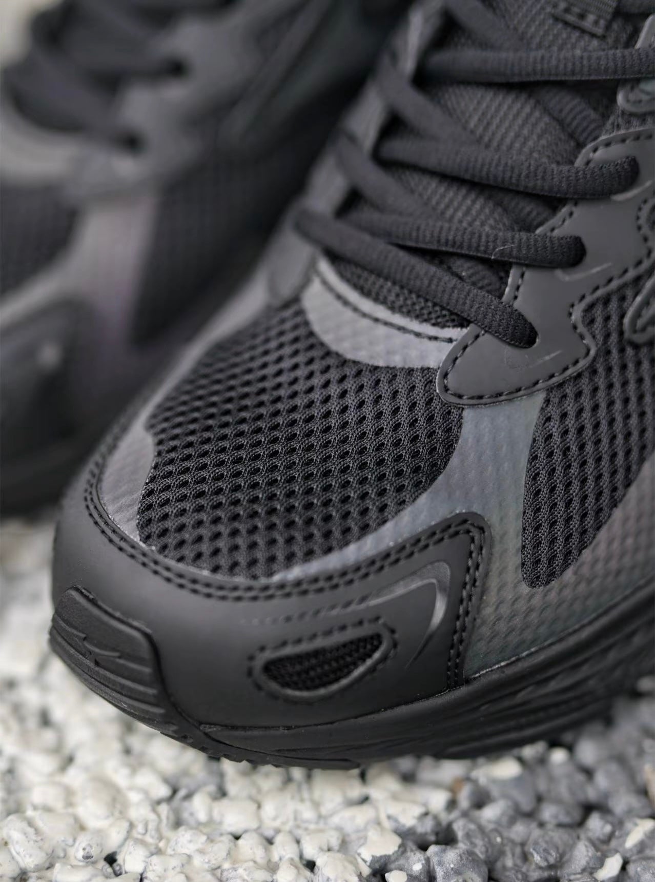 Mizuno Racer S 黑色 (D1GH223501)