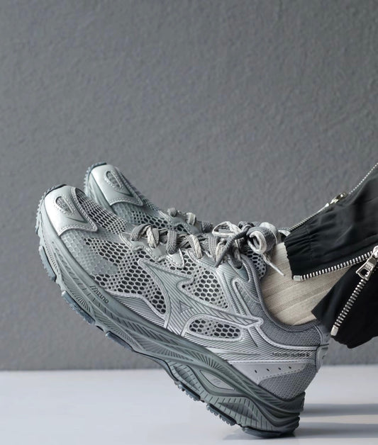 Mizuno Racer S 灰銀 (D1GH223524)