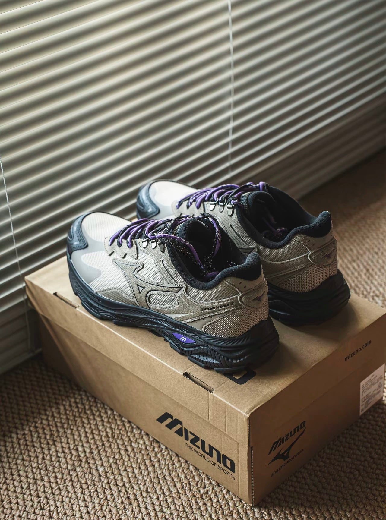 Mizuno Racer S 卡其 (D1GH263502)