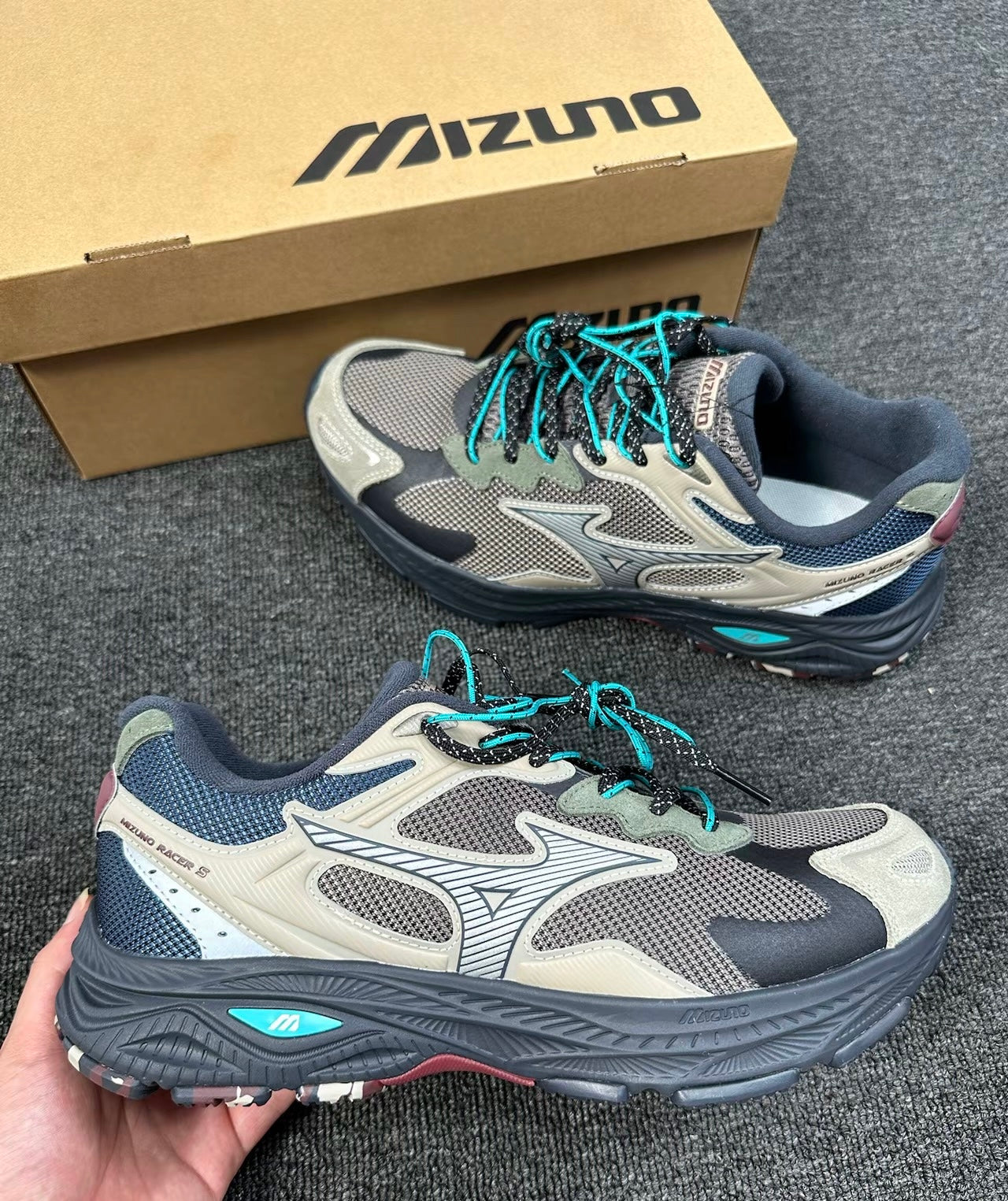 Mizuno Racer S 銀塔灰 (D1GH263506)