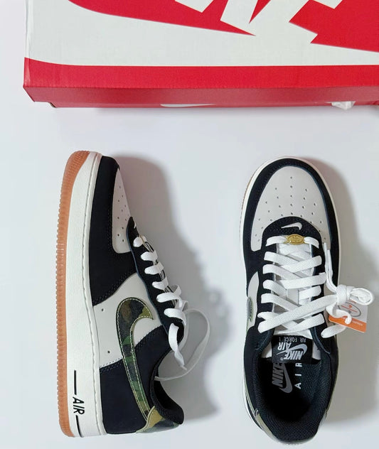 Nike Air Force 米黑 (HQ1967-100)