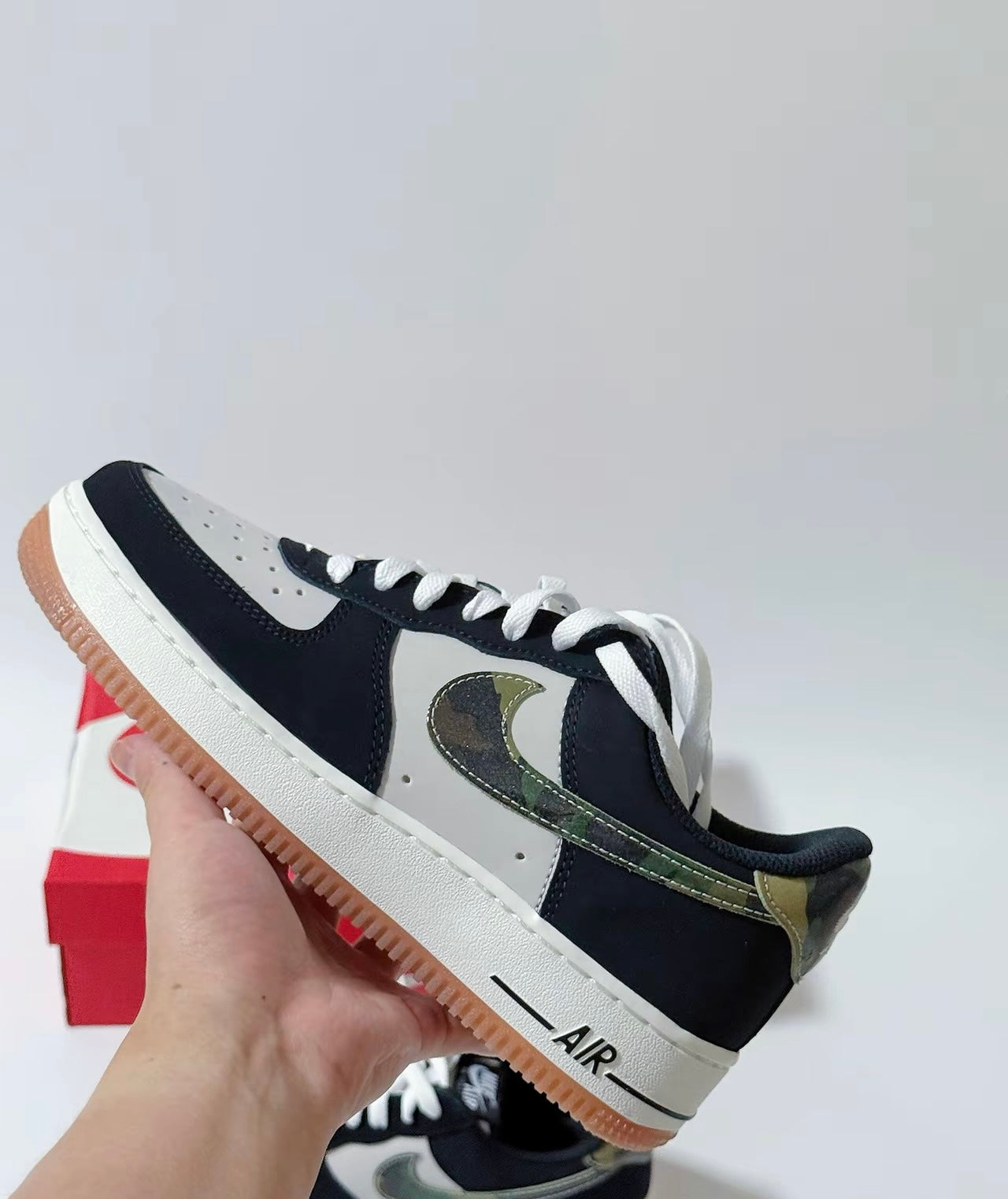 Nike Air Force 米黑 (HQ1967-100)