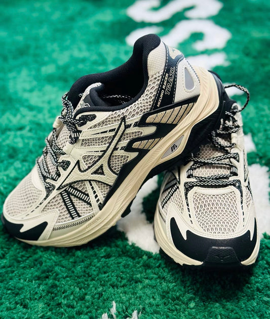 Mizuno Racer Trail 米白 (D1GH223801)