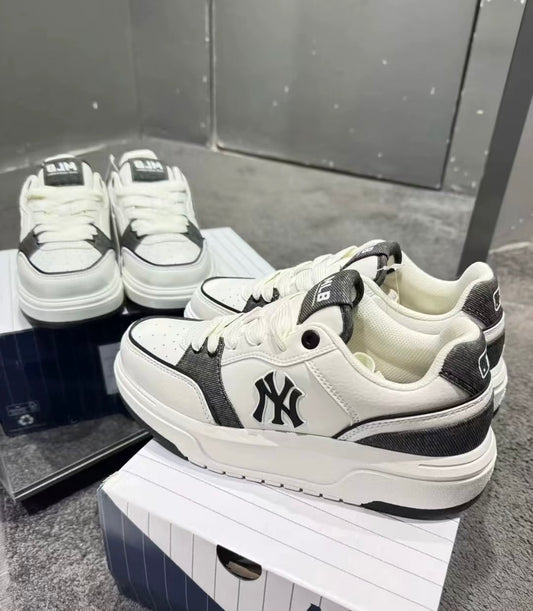 MLB Chunky Liner 白黑 (3ASXD015N-50BKS)