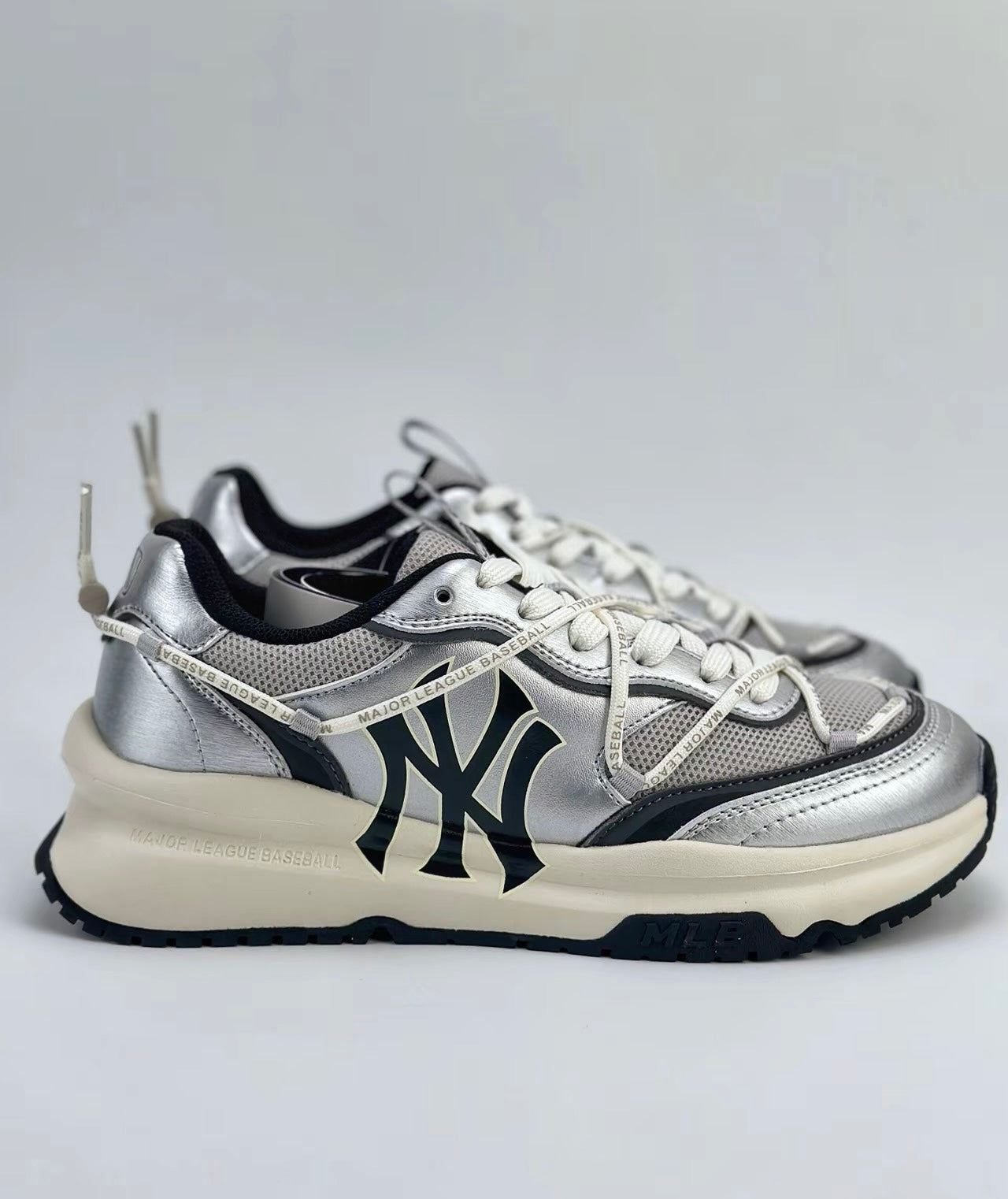 MLB Chunky Runner 銀色 (3ARNCRL4N-50SIS)