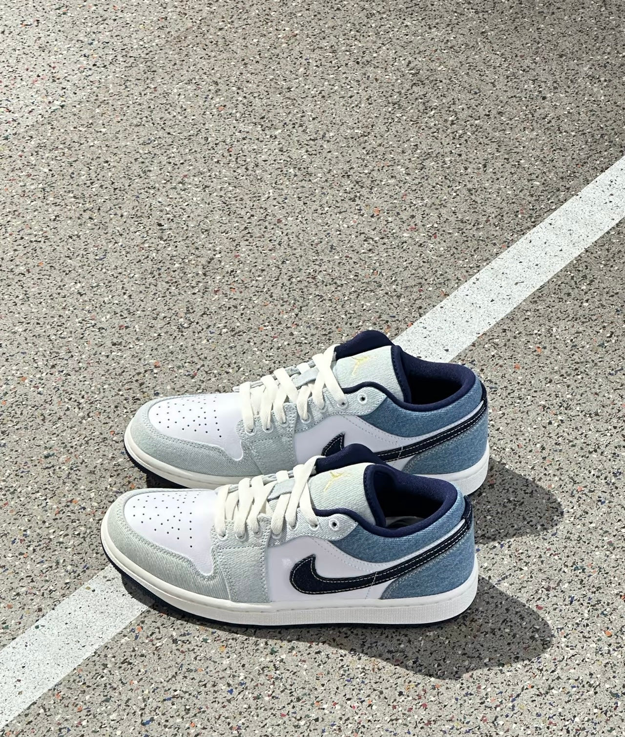 (萬聖節優惠) Air Jordan Low 牛仔藍 (IH0648-141)