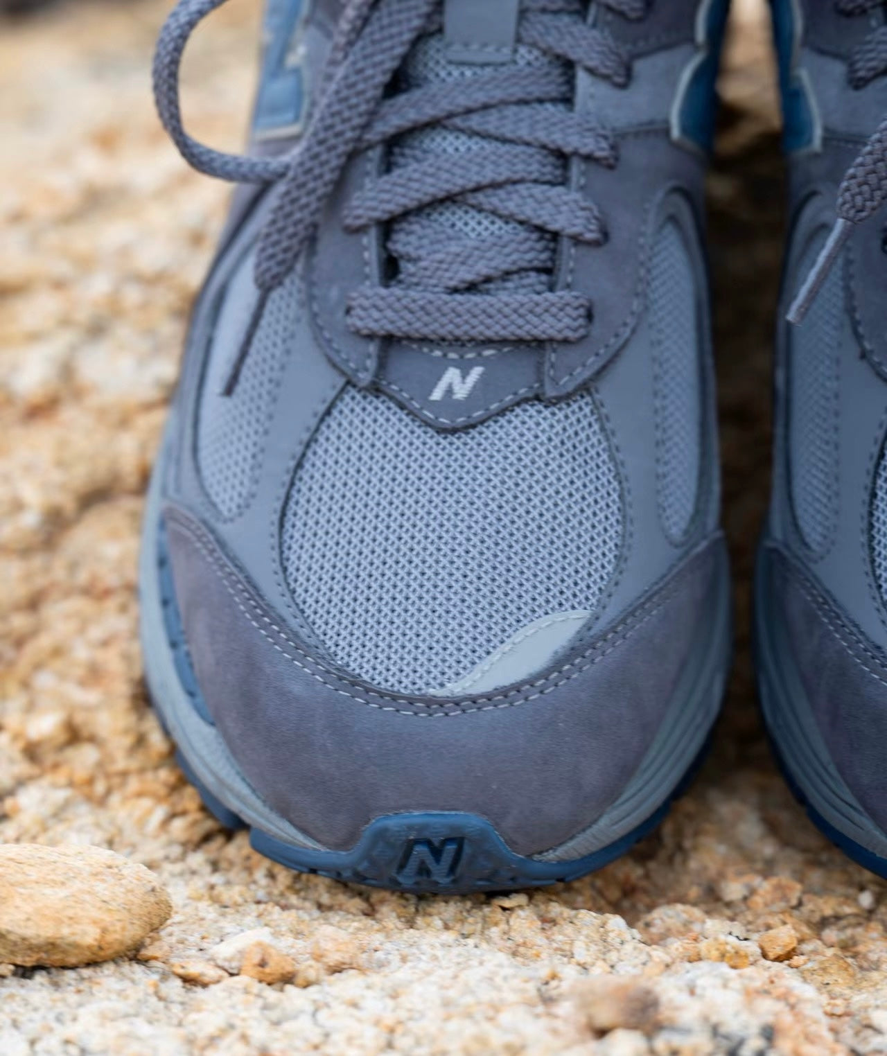 New Balance 2002R 深灰 (M2002RX4)