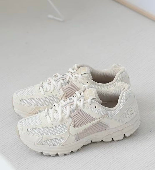 Nike Zoom Vomero 5 米色 (FQ6868-111)