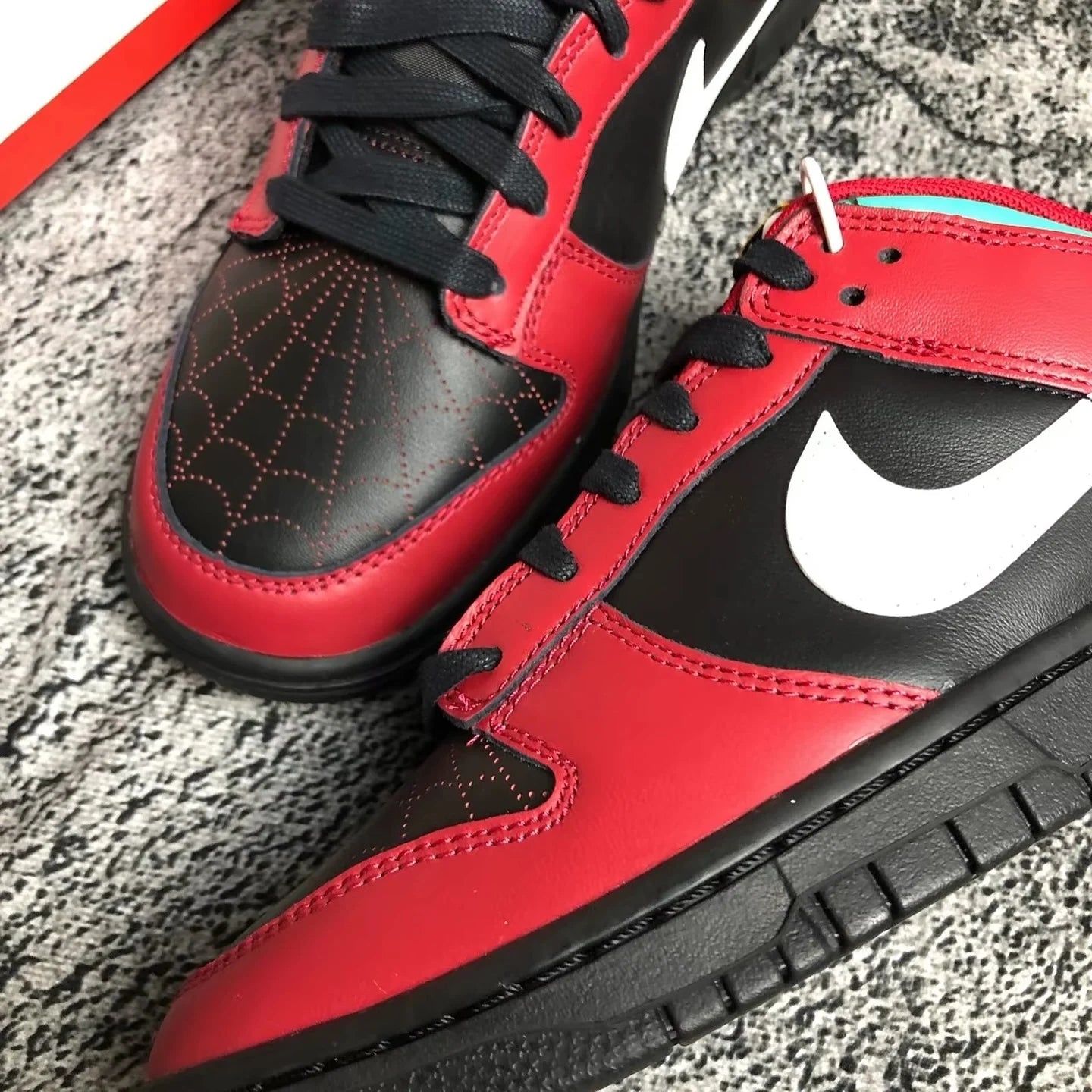 Nike Dunk Low 紅黑白 (FZ3057-001)