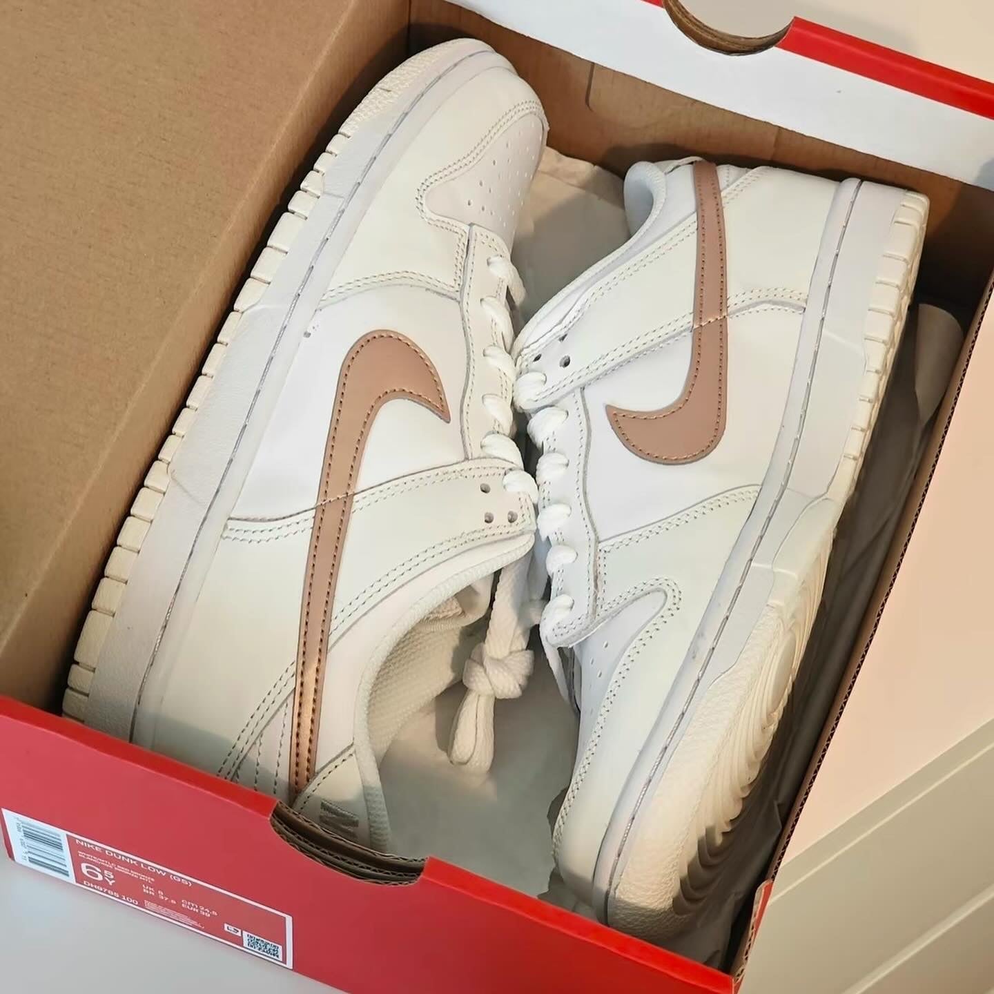 Nike Dunk Low - Grey Pink (DH9765-100)