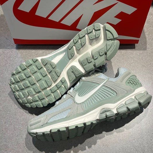 Nike Zoom Vomero 5 灰綠 (HF1553-300)