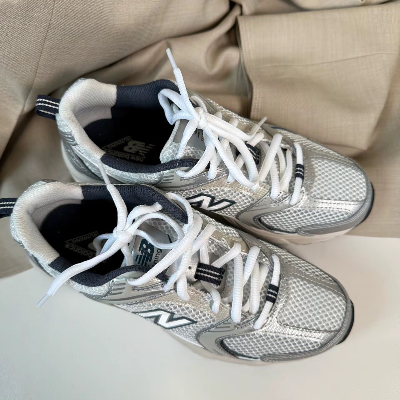(秋季優惠) New Balance 530 灰銀 (MR530KA)