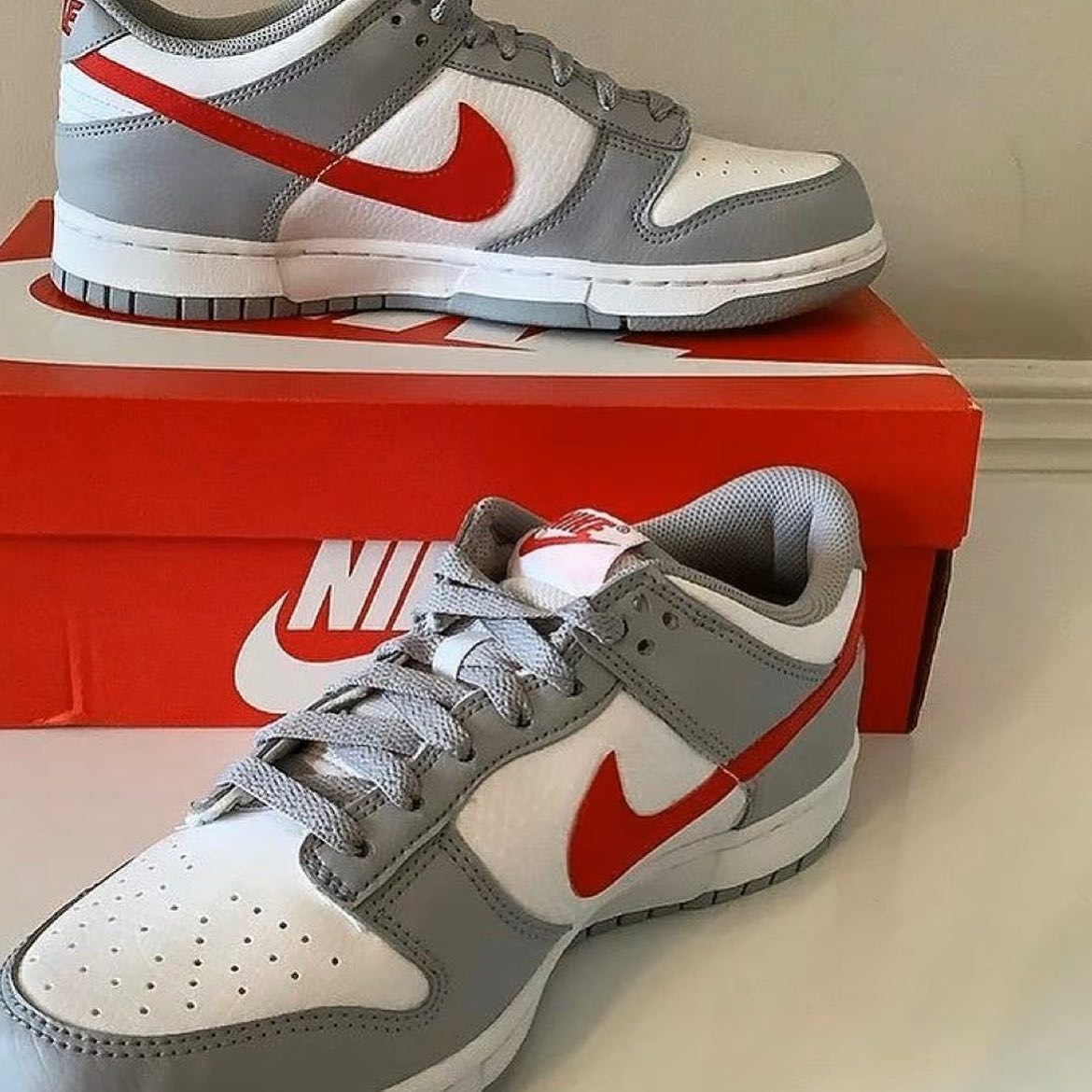 Nike Dunk Low “Grey Red” (DV7149-001)