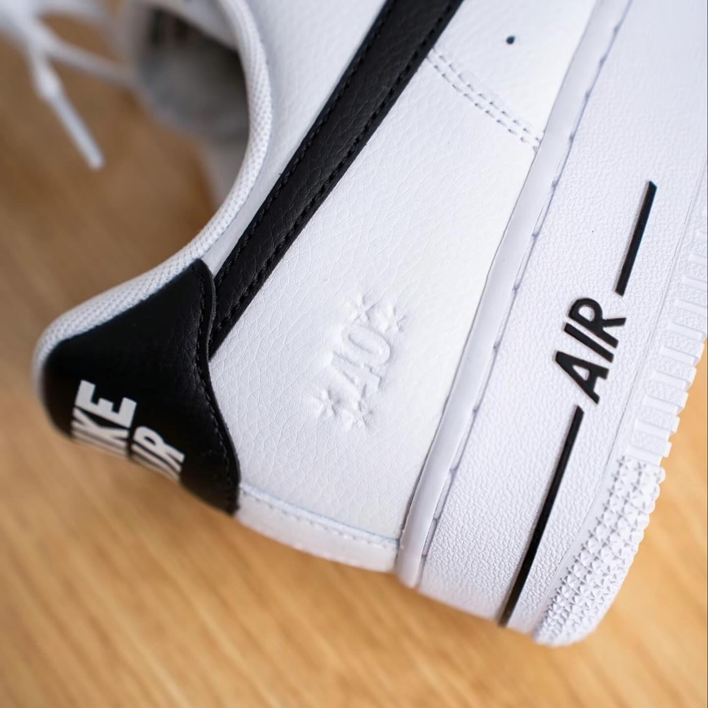 Nike Air Force 1 Black White Se 黑白 (DQ7658-100)