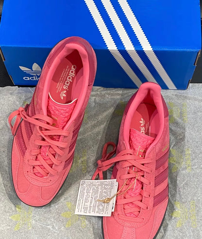 Adidas Orignals Gazelle 芭比粉 (JI2585)