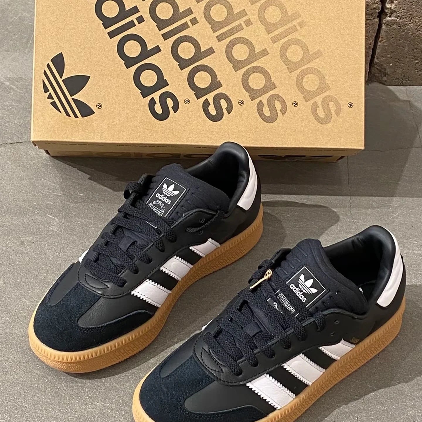 ADIDAS SAMBA XLG黑色焦糖底 (IE1379)