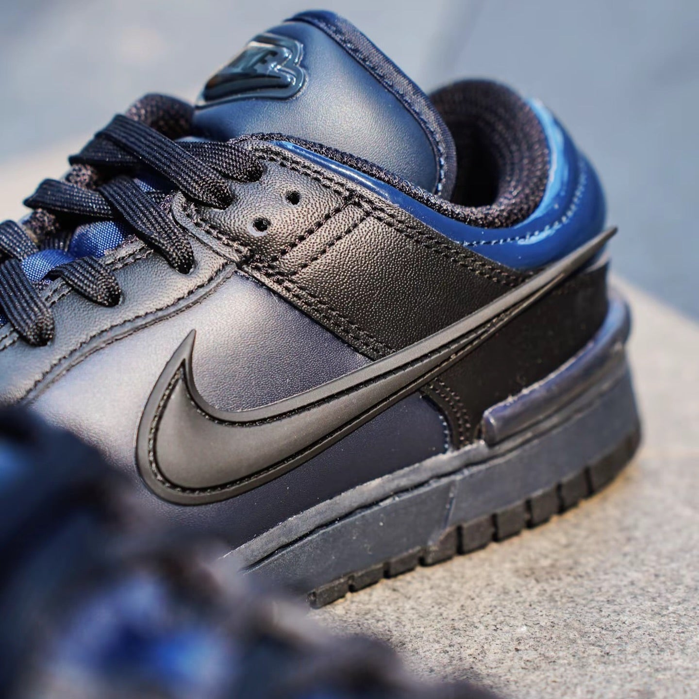 NIKE DUNK LOW TWIST DARK OBSIDIAN (DZ2794-400)