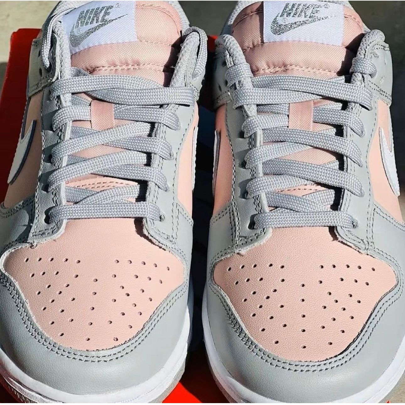 Nike Dunk Low “Pink/Grey“ (DM8329-600)