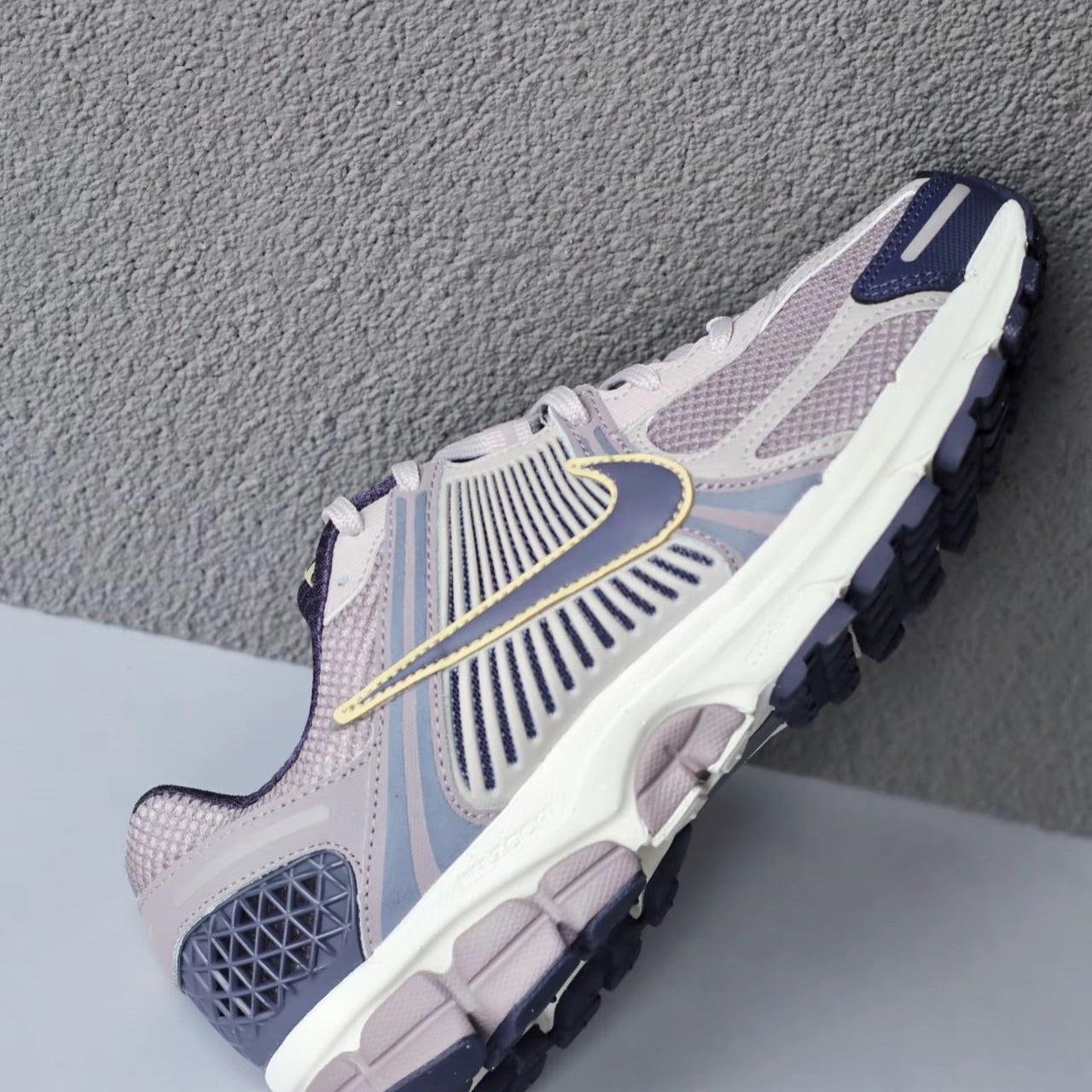 [紫色系秒殺] Nike Zoom Vomero 5 Purple Violet 紫灰色 (HQ3643-019)