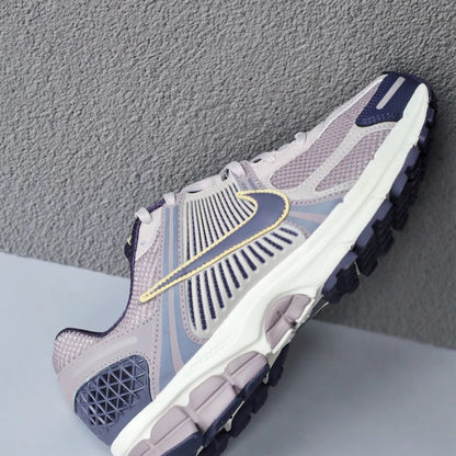 [紫色系秒殺] Nike Zoom Vomero 5 Purple Violet 紫灰色 (HQ3643-019)