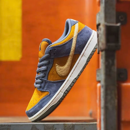 Nike SB Dunk Low Pro ‘Light Carbon and Monarch (HF3063-002)