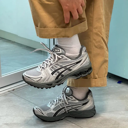 Asics Gel-Kayano 14 Urban Research 銀黑 (1203A706-020)