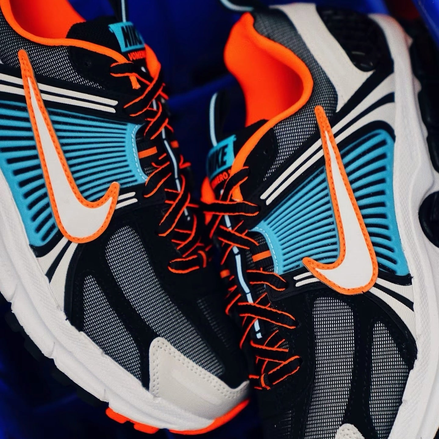 Nike Zoom Vomero 5 - Black Blue Gaze (FZ3963-010)