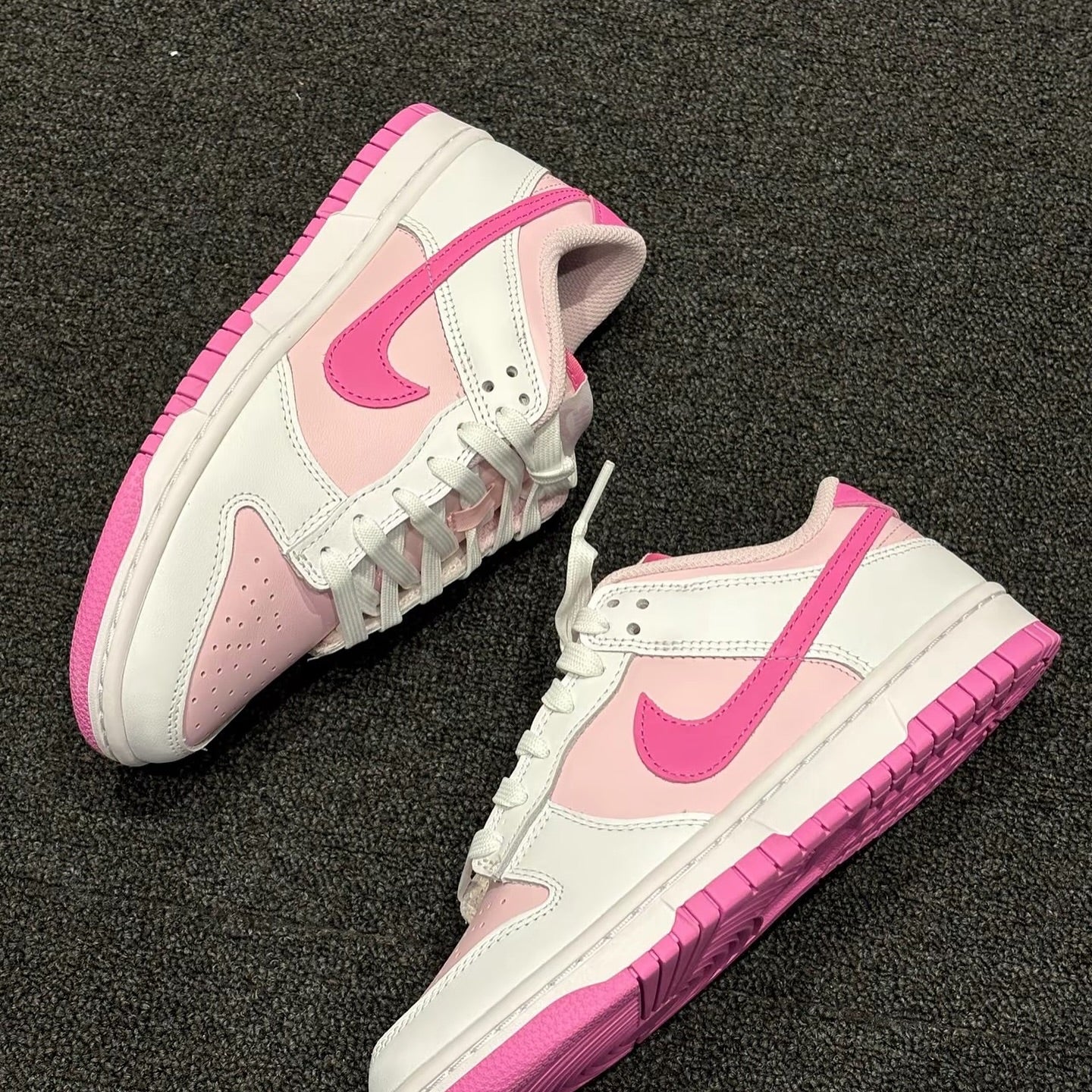 NIKE DUNK LOW ”HYPER PINK“ (HQ1181-661)