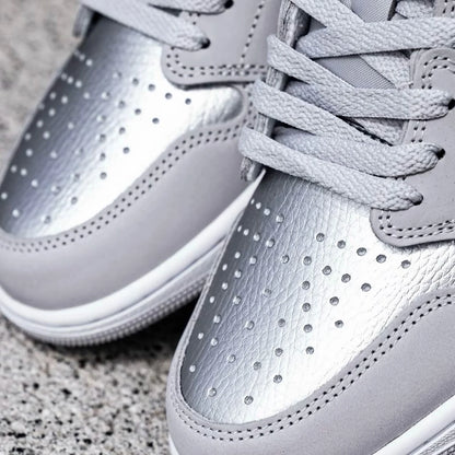 Air Jordan 1 Low OG Silver 灰銀 (CZ0790-002)