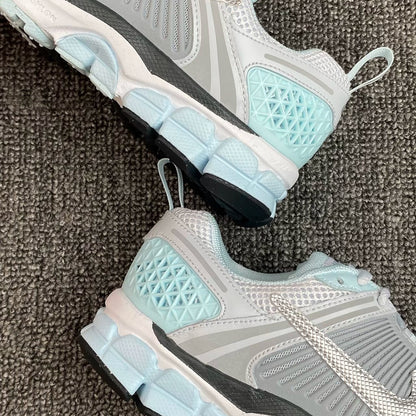 Nike Zoom Vomero GS Y2K銀灰藍(HQ3255-043)