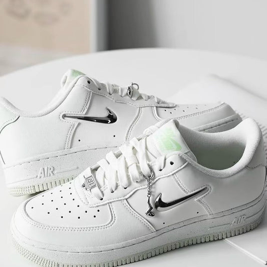 Nike Air Force 1 ‘07 Next Nature 金屬勾 米白薄荷 (FN8540-100)