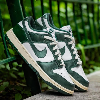 Dunk Low Vintage Green (W)🍏 (DQ8580-100)