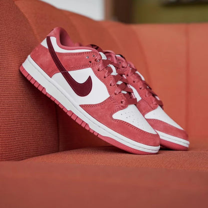 Nike Dunk Low - Valentine Day (FQ7056-100)