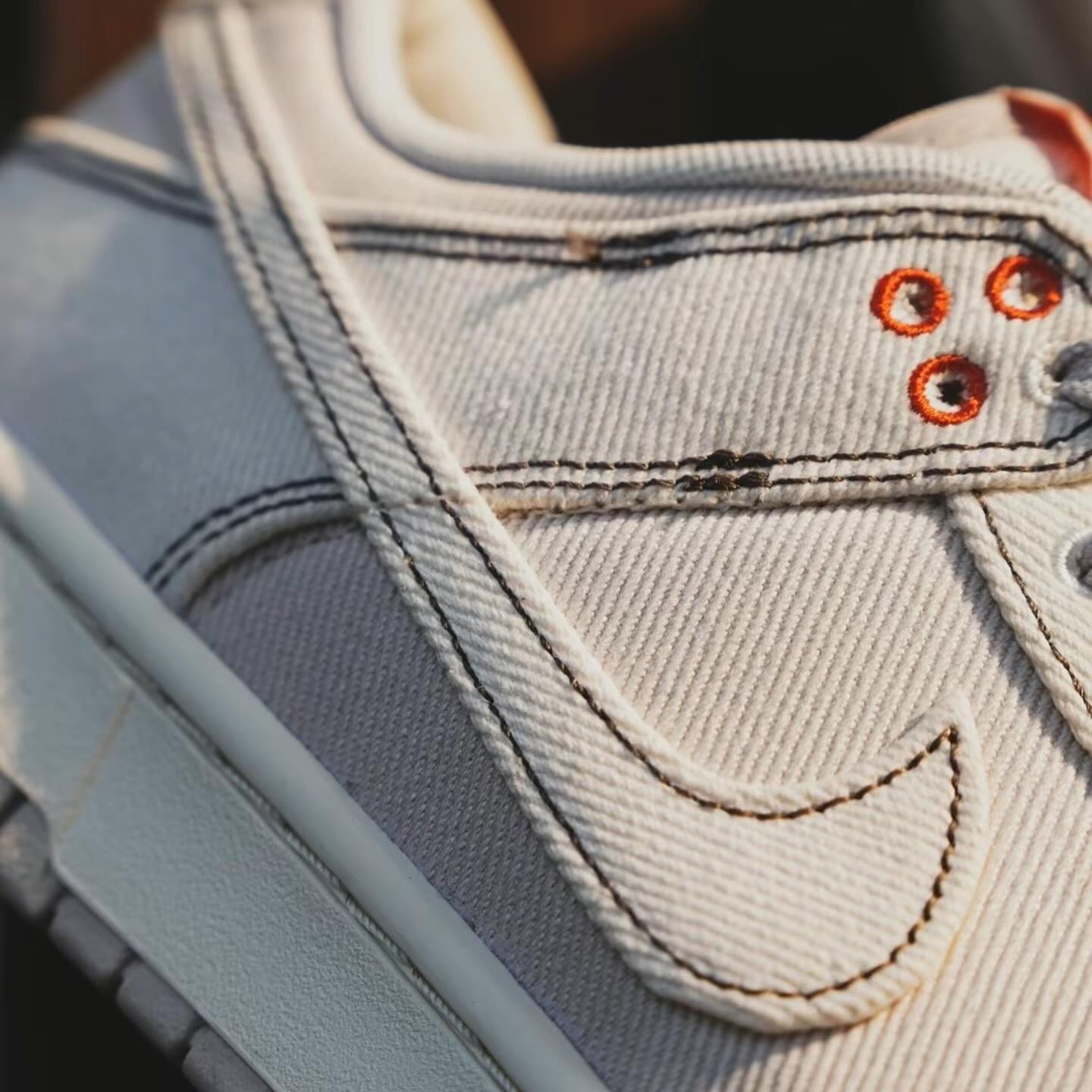 Nike Dunk Low Light Orewood Brown (DV0834-100)