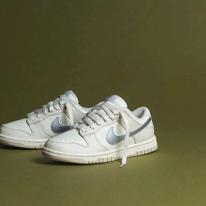 Nike Dunk Low Metallic Purple (DX5930-100)