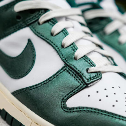 Dunk Low Vintage Green (W)🍏 (DQ8580-100)